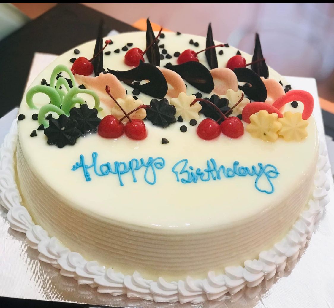 White Forest Cake